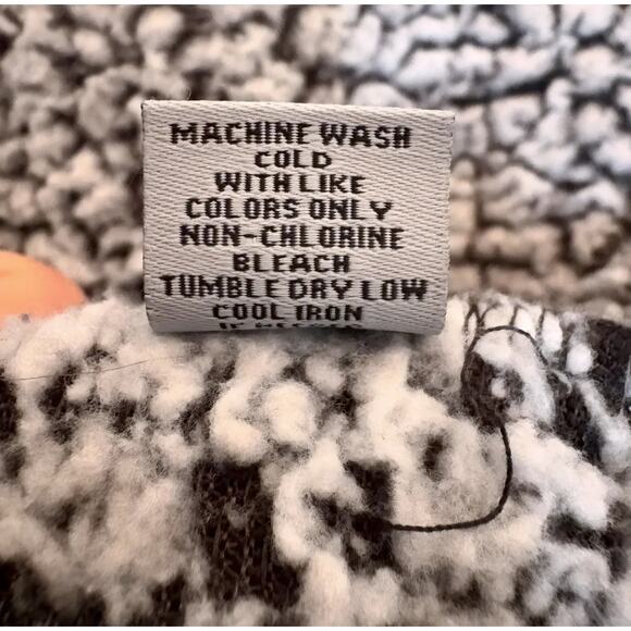 Ohio State Buckeyes Sherpa Quarter-Zip Jacket – Gray/Black (Men’s L) - Picture 6 of 6